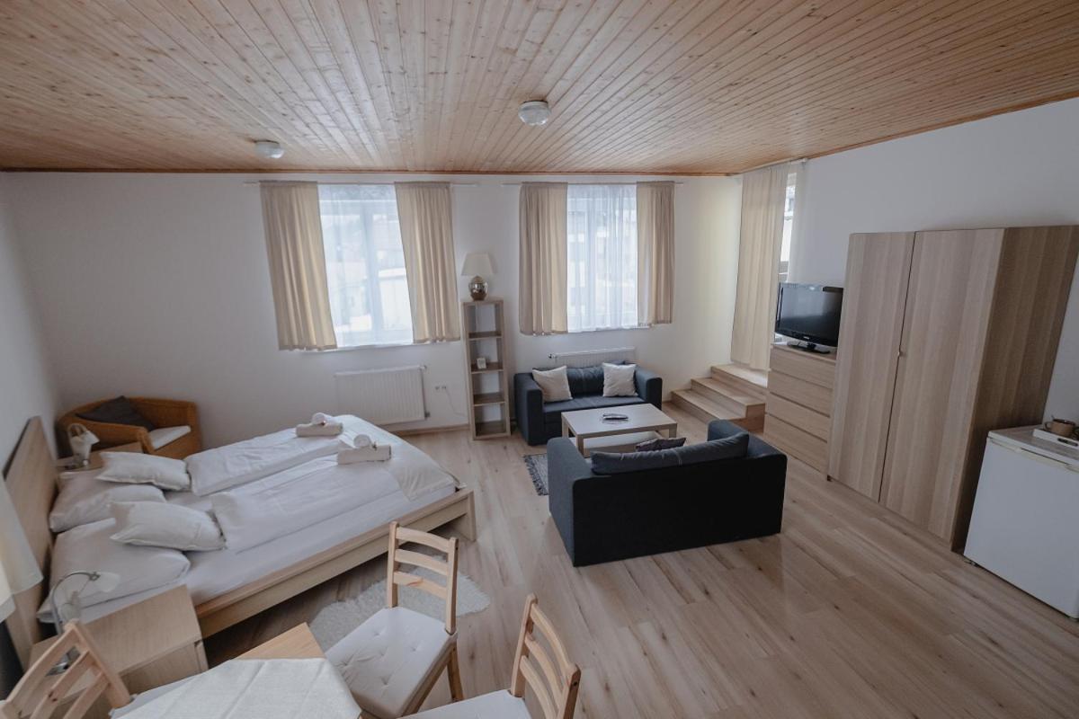 Alpenpension Haslinger Bad Gastein Bagian luar foto